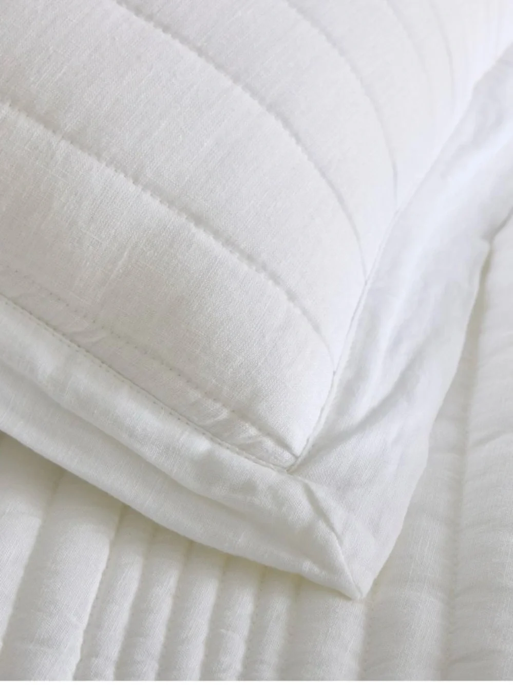 West Elm: European Flax Linen Linework Quilt & 2 Euro Shams - White